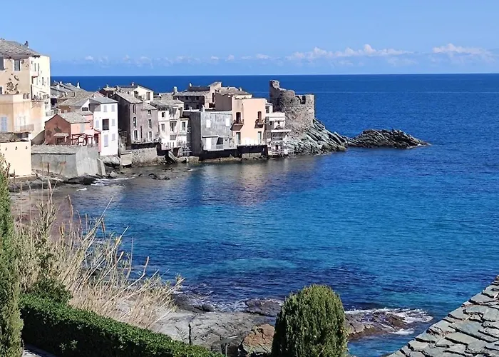 לינה וארוחת בוקר Casapietra 3*